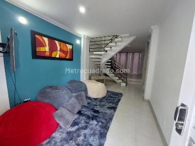 Casa de 4 alcobas en venta en Ciudad 2000, Cali, 250 m² · foto 3 de 20