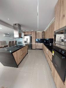 Casa de 5 alcobas en venta en Prados Del Limonar, Cali, 157 m² · foto 11 de 20