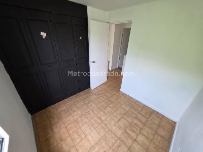 Apartamento de 3 alcobas en venta en Primero De Mayo, Cali, 60 m² · foto 14 de 20