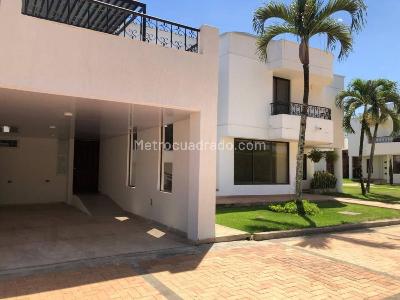 Casa de 3 alcobas en venta en Ciudad Jardin, Cali, 700 m² · foto 3 de 20