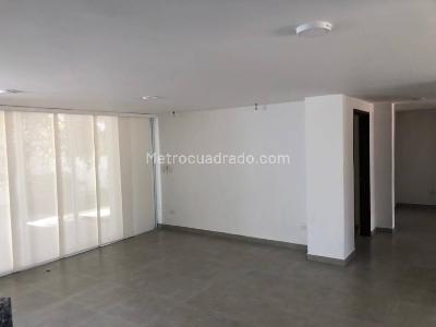 Casa de 3 alcobas en venta en Ciudad Jardin, Cali, 700 m² · foto 4 de 20