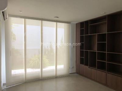 Casa de 3 alcobas en venta en Ciudad Jardin, Cali, 700 m² · foto 13 de 20