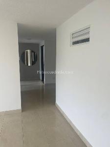Apartamento de 3 alcobas en venta en Pampa Linda, Cali, 110 m² · foto 2 de 13