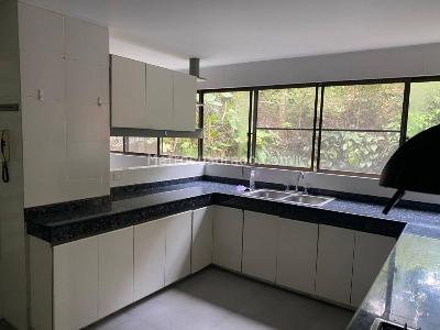 Apartamento de 3 alcobas en venta en Santa Teresita, Cali, 300 m² · foto 5 de 13