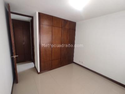 Apartamento de 3 alcobas en venta en Guadalupe Alto, Cali, 125 m² · foto 11 de 20