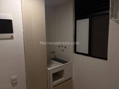 Apartamento de 2 alcobas en venta en Alfaguara, Cali, 53 m² · foto 7 de 11