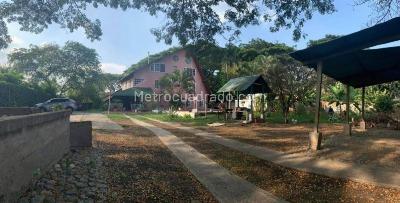 Casa de 5 alcobas en venta en Rozo, Palmira, 1200 m² · foto 4 de 4