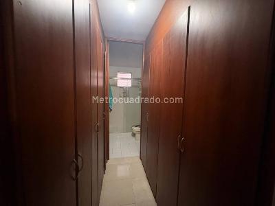 Apartamento de 3 alcobas en venta en Valle Del Lili, Cali, 84 m² · foto 11 de 20