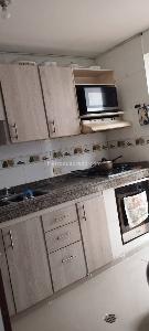 Casa de 5 alcobas en venta en El Castillo, Cali, 267 m² · foto 7 de 11