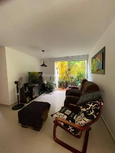 Casa de 5 alcobas en venta en El Castillo, Cali, 267 m² · foto 8 de 11