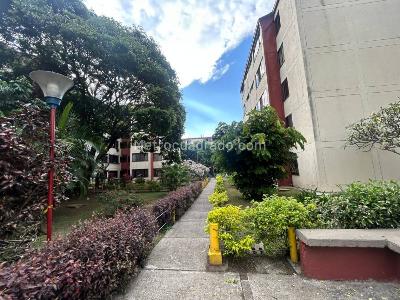 Apartamento en venta en El Limonar, Cali · foto 3 de 13
