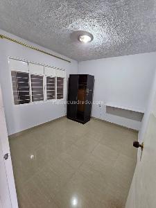 Casa de 5 alcobas en venta en Napoles, Cali, 300 m² · foto 14 de 20