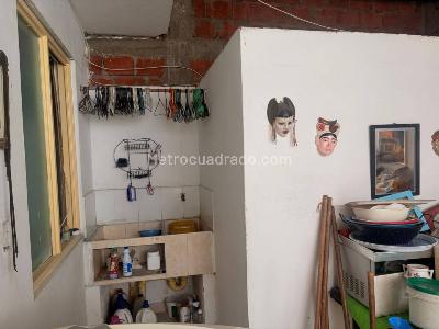Casa de 3 alcobas en venta en San Luis, Cali, 280 m² · foto 5 de 20