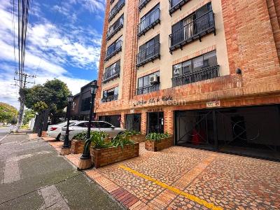 Apartaestudio en venta en Ciudad Jardin, Cali, 35 m² · foto 2 de 14
