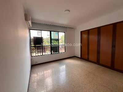 Apartaestudio en venta en Ciudad Jardin, Cali, 35 m² · foto 6 de 14