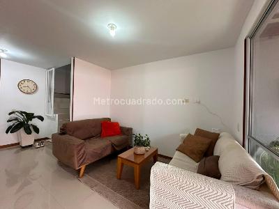 Casa de 3 alcobas en venta en Ciudad Contry, Cali, 101 m² · foto 7 de 20