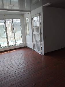 Casa de 3 alcobas en venta en Villa Del Lago, Cali, 75 m² · foto 2 de 18