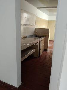 Casa de 3 alcobas en venta en Villa Del Lago, Cali, 75 m² · foto 8 de 18