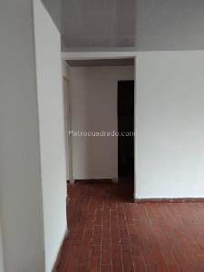 Casa de 3 alcobas en venta en Villa Del Lago, Cali, 75 m² · foto 16 de 18