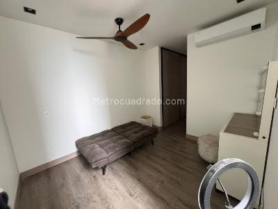 Apartamento de 3 alcobas en venta en Altos De Menga, Cali, 180 m² · foto 12 de 20