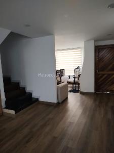 Casa de 4 alcobas en venta en Colina Gratamira, Bogotá, 118 m² · foto 9 de 18