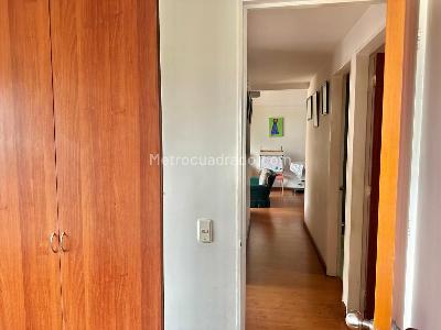 Apartamento en venta en Cedritos Oriental, Bogotá · foto 12 de 18