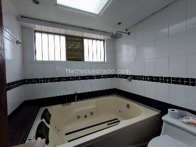 Casa de 4 alcobas en venta en Caminos De Barandillas, Zipaquirá, 147 m² · foto 16 de 19