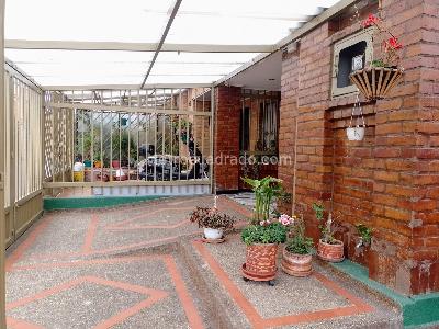 Casa de 4 alcobas en venta en Caminos De Barandillas, Zipaquirá, 147 m² · foto 17 de 19