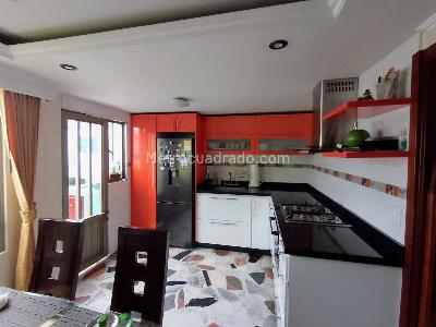 Casa de 4 alcobas en venta en Caminos De Barandillas, Zipaquirá, 147 m² · foto 3 de 19