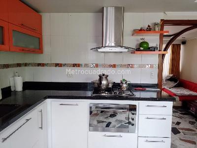 Casa de 4 alcobas en venta en Caminos De Barandillas, Zipaquirá, 147 m² · foto 4 de 19