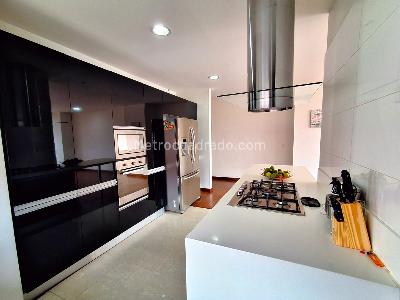 Apartamento de 4 alcobas en venta en Santa Paula, Bogotá, 190 m² · foto 5 de 20