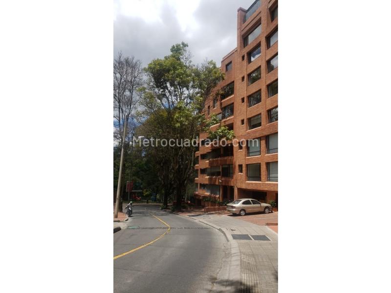 Apartamento en Venta, Los Rosales, Bogotá D.C. – pohled 2