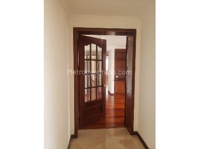 Apartamento en venta en Los Rosales, Bogotá · foto 7 de 20