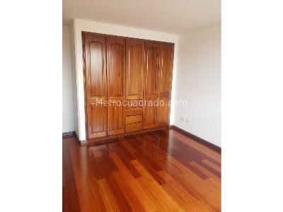Apartamento en venta en Los Rosales, Bogotá · foto 17 de 20