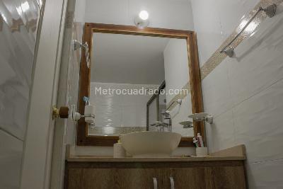 Apartamento de 3 alcobas en venta en Boulevar Las Villas, Bogotá, 178 m² · foto 9 de 10