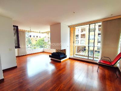 Apartamento de 2 alcobas en venta en San Patricio Santa Barbara, Bogotá, 142 m² · foto 5 de 20