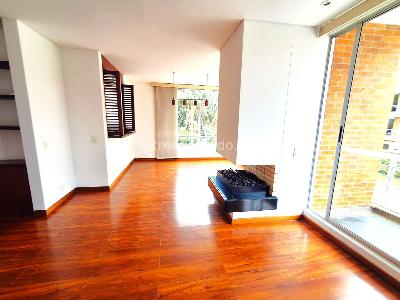 Apartamento de 2 alcobas en venta en San Patricio Santa Barbara, Bogotá, 142 m² · foto 6 de 20
