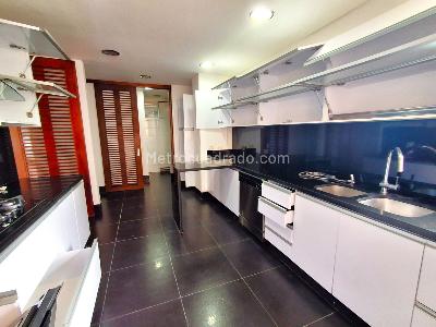 Apartamento de 2 alcobas en venta en San Patricio Santa Barbara, Bogotá, 142 m² · foto 8 de 20