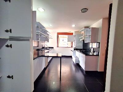 Apartamento de 2 alcobas en venta en San Patricio Santa Barbara, Bogotá, 142 m² · foto 9 de 20