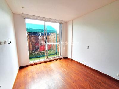 Apartamento de 2 alcobas en venta en San Patricio Santa Barbara, Bogotá, 142 m² · foto 14 de 20