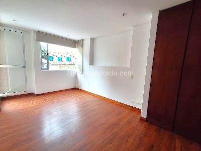 Apartamento de 2 alcobas en venta en San Patricio Santa Barbara, Bogotá, 142 m² · foto 15 de 20