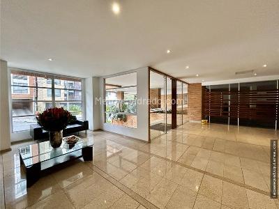 Apartamento de 2 alcobas en venta en San Patricio Santa Barbara, Bogotá, 142 m² · foto 20 de 20