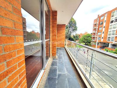 Apartamento de 2 alcobas en venta en San Patricio Santa Barbara, Bogotá, 142 m² · foto 3 de 20