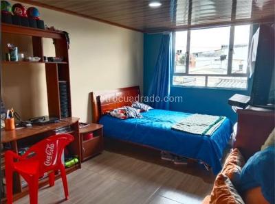 Casa de 5 alcobas en venta en La Serena, Bogotá, 306 m² · foto 13 de 14