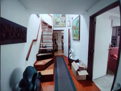 Apartamento de 4 alcobas en venta en Santabarbara, Bogotá, 250 m² · foto 12 de 19