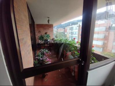 Apartamento de 4 alcobas en venta en Santabarbara, Bogotá, 250 m² · foto 18 de 19