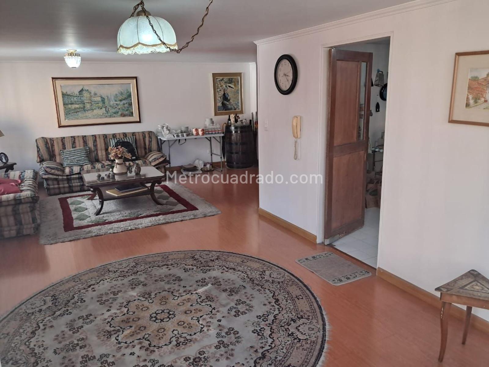 Apartamento en Venta  CEDRITOS LISBOA