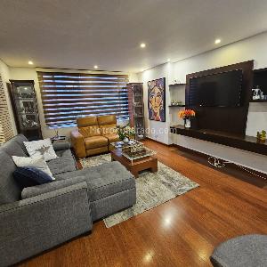 Apartamento de 3 alcobas en venta en San Patricio, Bogotá, 134 m² · foto 2 de 14