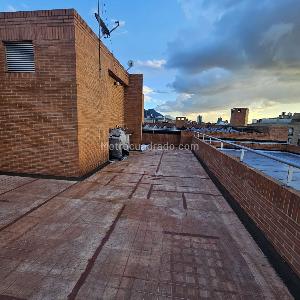 Apartamento de 3 alcobas en venta en San Patricio, Bogotá, 134 m² · foto 7 de 14