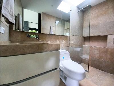 Casa de 4 alcobas en venta en Santa Ana Oriental, Bogotá, 674 m² · foto 9 de 20